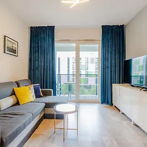 family-apartment-zoliborz-by-renters.warsawhotelspoland.com/